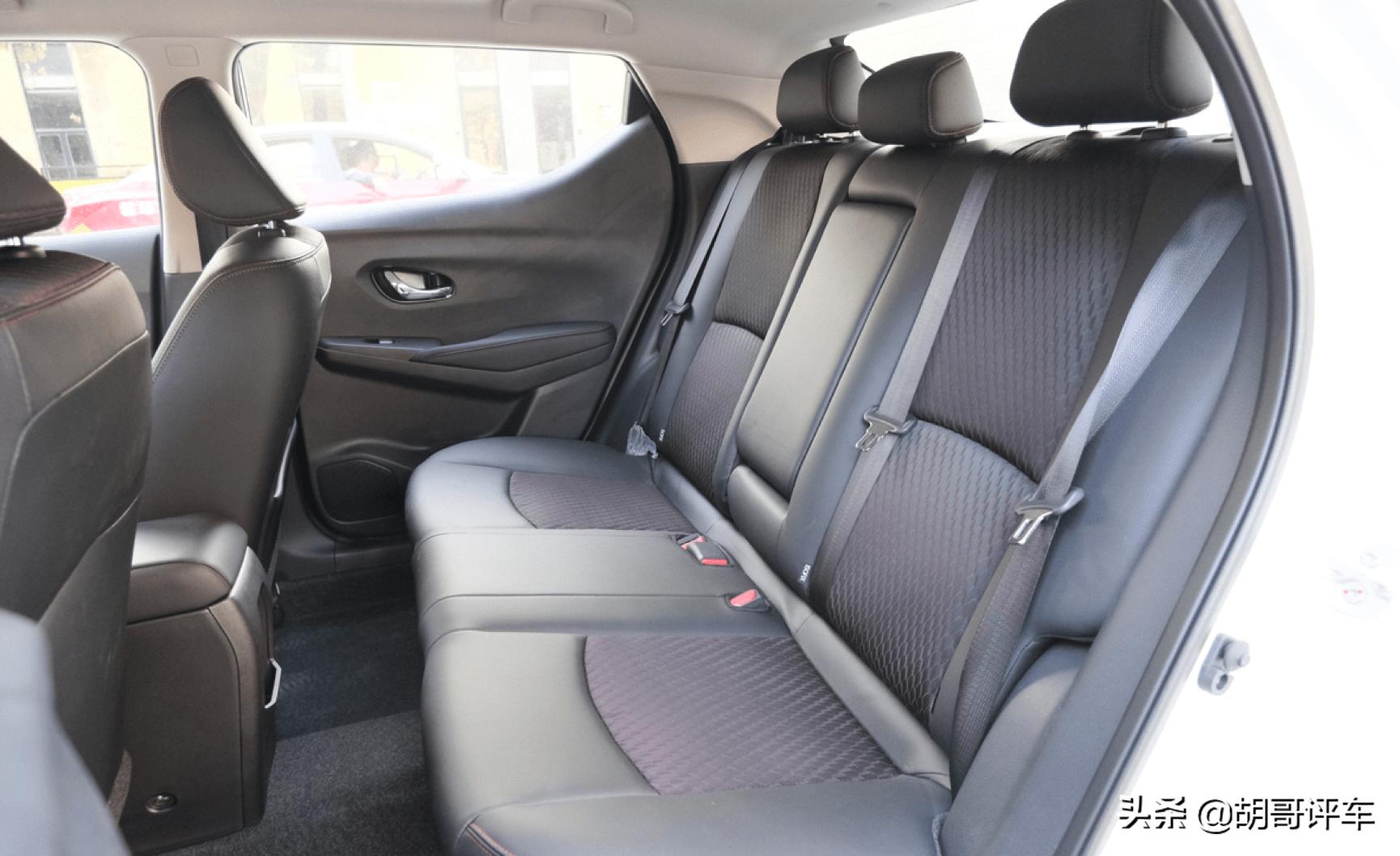 性能/科技/舒适比拼,中国品牌对标合资品牌,谁是8万级最优选