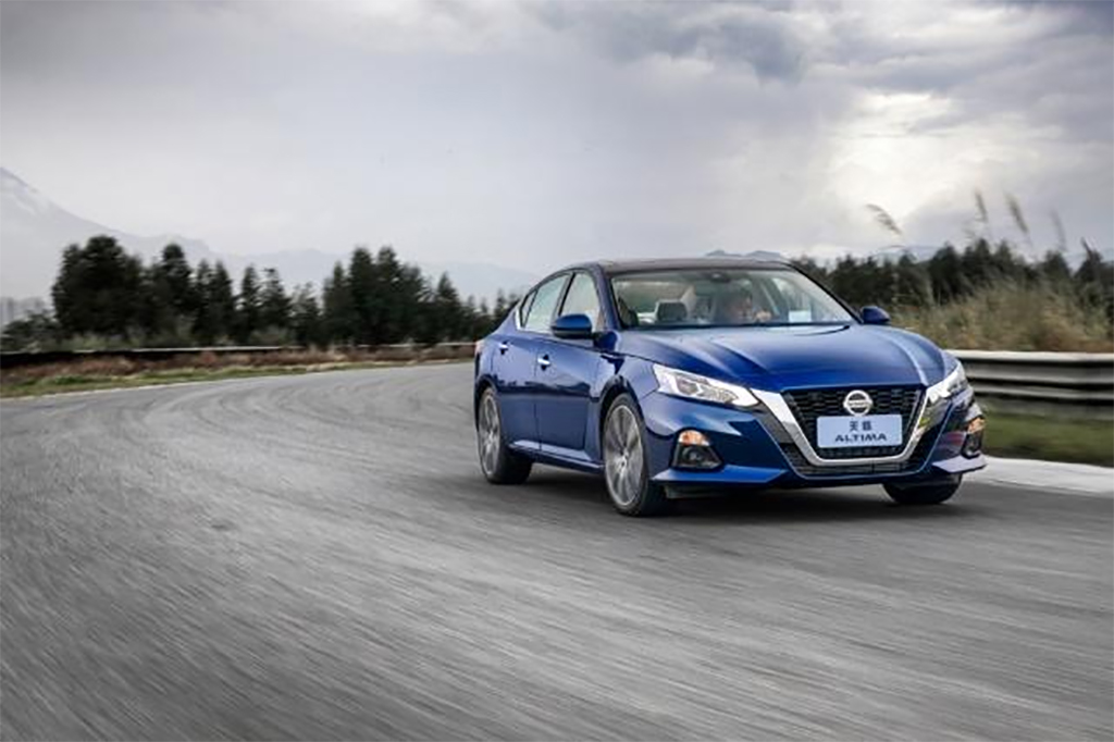 带着黑科技的天籁,新天籁的黑科技