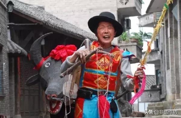 石柱斗牛表演,重庆市石柱斗牛杂技舞狮艺术团