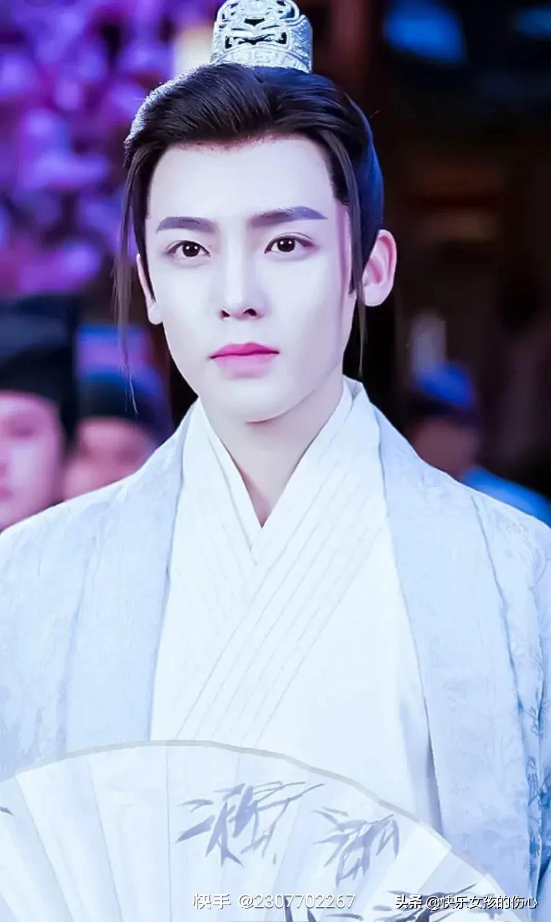 形容古代开朗帅气男子外貌的句子,描写古代男子温润儒雅气质的句子