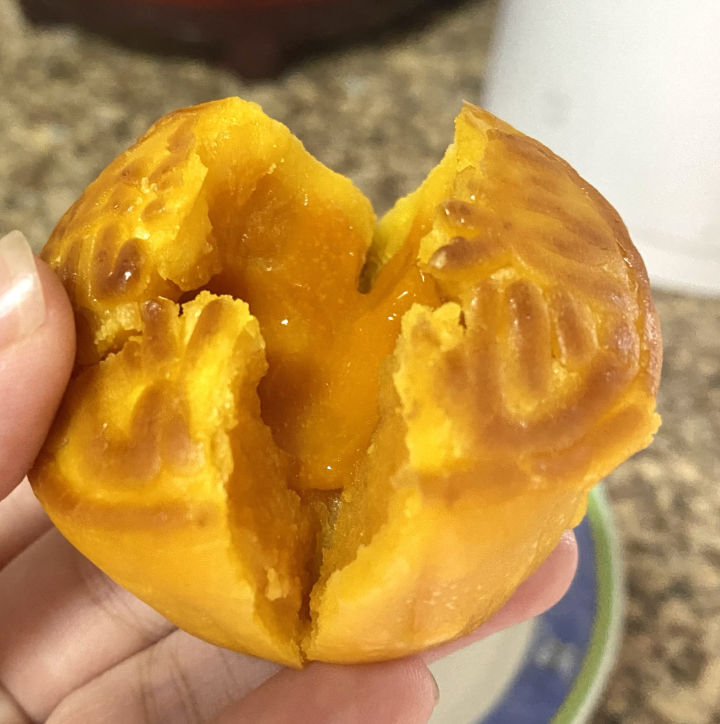 中秋节各大奢侈品月饼测评,中秋节最豪华的月饼展示