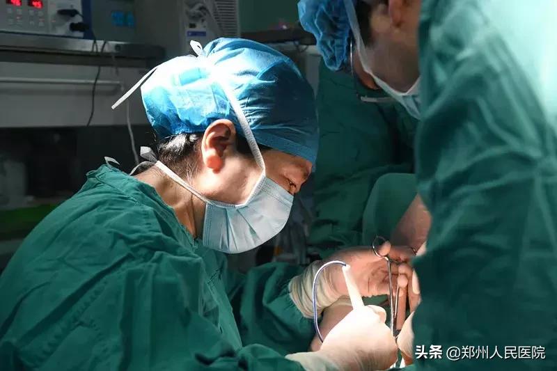 郑医好医生④｜刘薇：“乳”此钟情，她为患者重塑健康与美丽