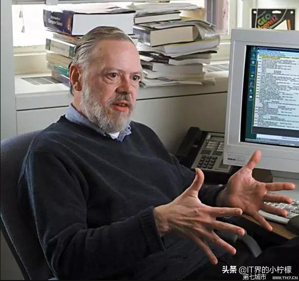 c语言之父丹尼斯里奇,c语言之父写的书