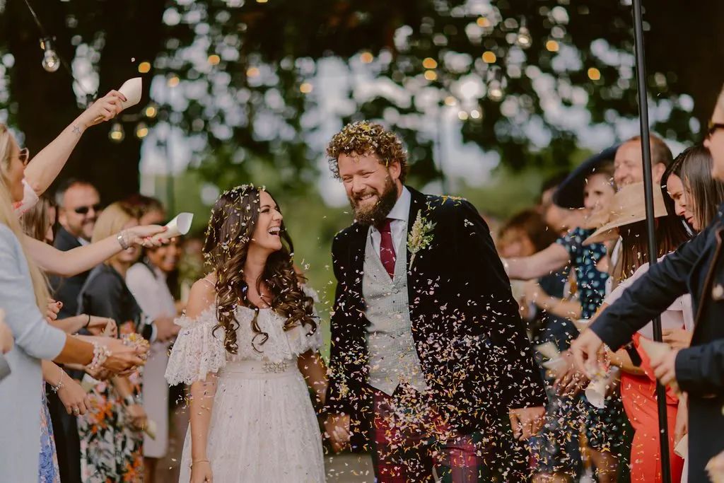 备孕期间产生哪些问题,新娘怀孕的婚礼有什么忌讳