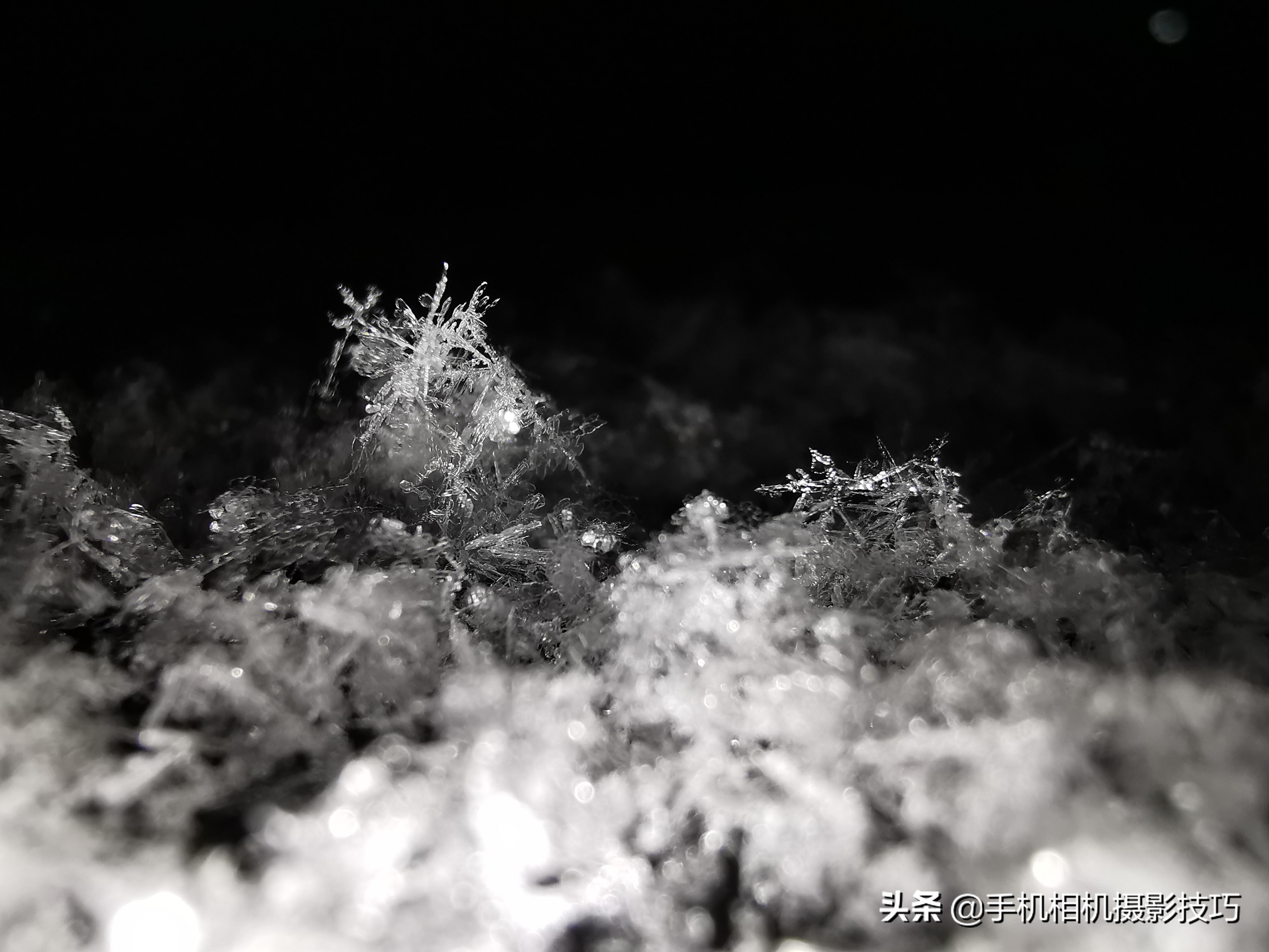 用手机如何拍摄清晰的雪花,怎样可以拍出清晰的雪花
