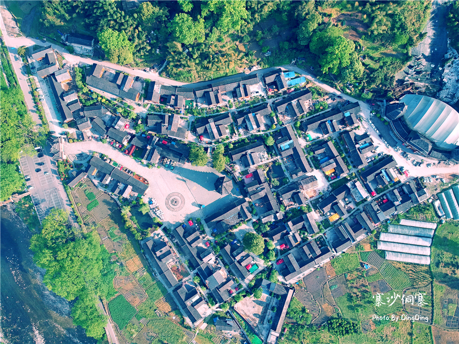 神奇的梵净山真正的天空之镜,梵净山金顶旅行真实感受