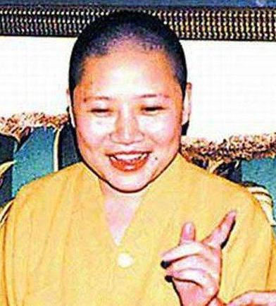 李娜上五台山当尼姑的视频,李娜五台山近况