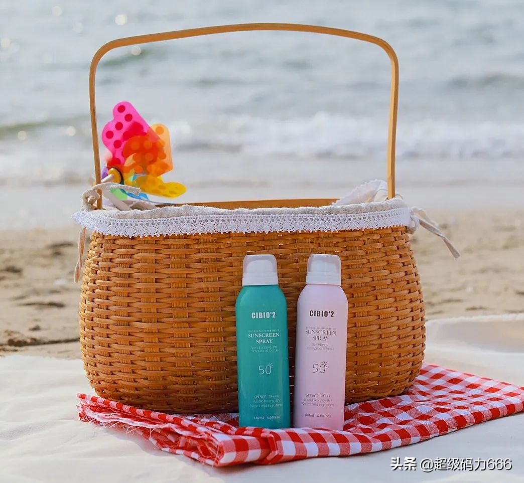 维嘉打call,文静叫绝的明星喷雾:防晒保湿+驱蚊,仅58上架靠抢