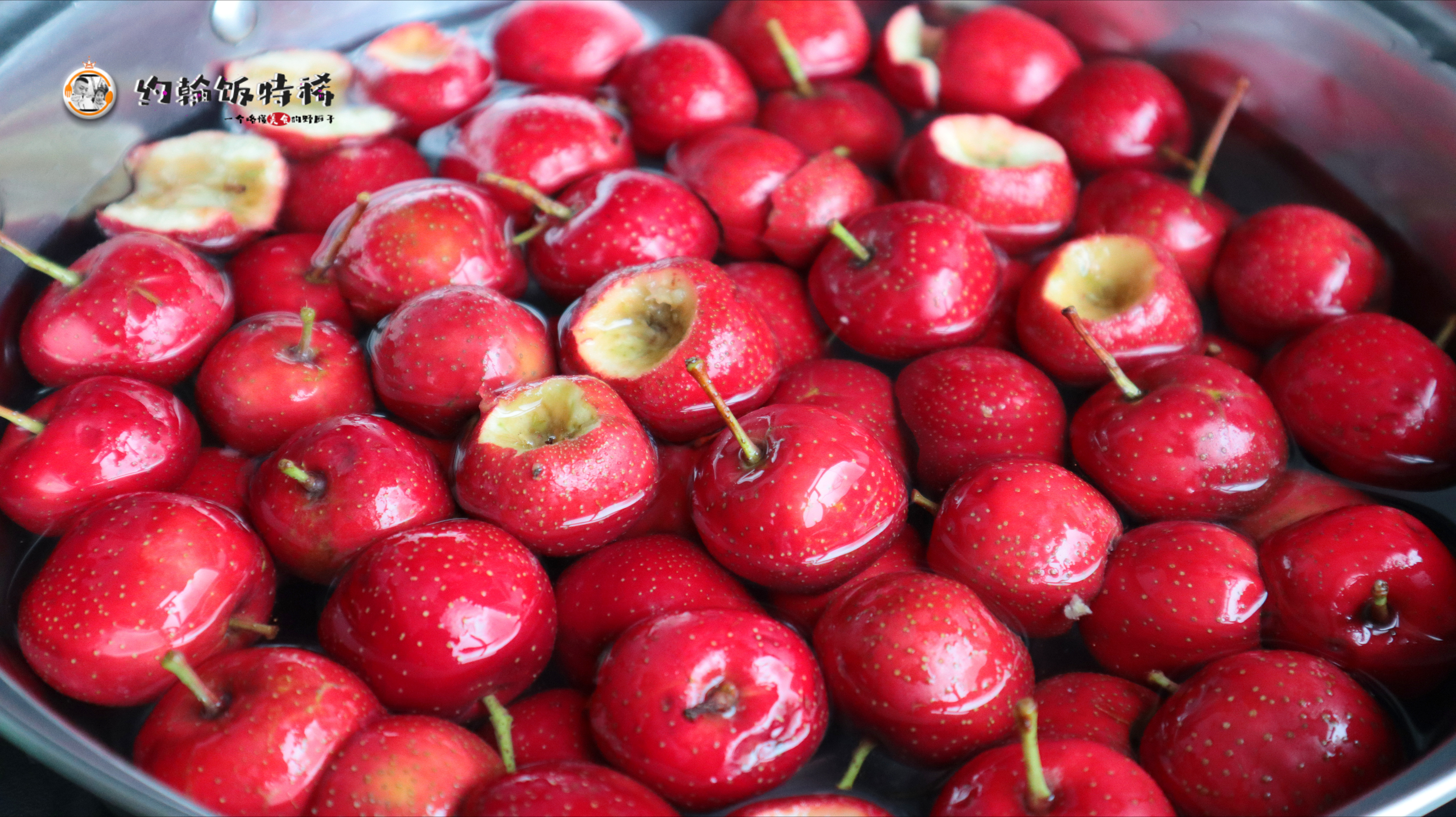 它是“天然消食片”，遇到多买点，捏成球，每天吃2粒，消食化积