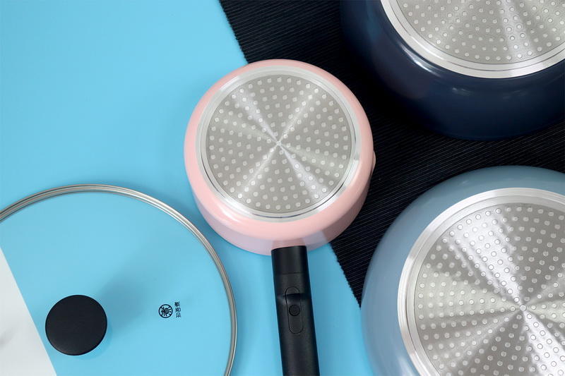 好看的锅具套装推荐,好用又高颜值的锅具