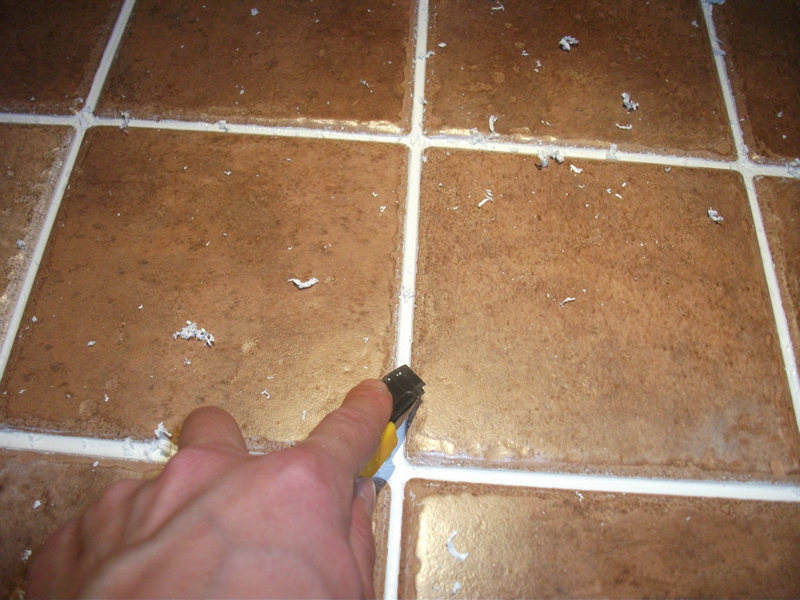 铲美缝剂时用吹风机加热铲可以吗,铲美缝时把美缝剂铲花了