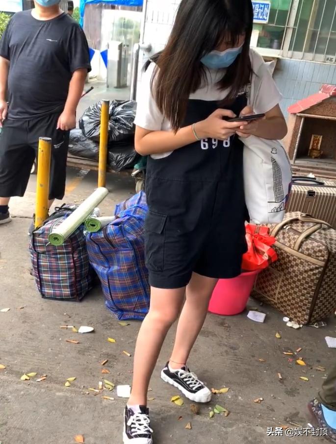 2400人电子厂,一千多人电子厂招工