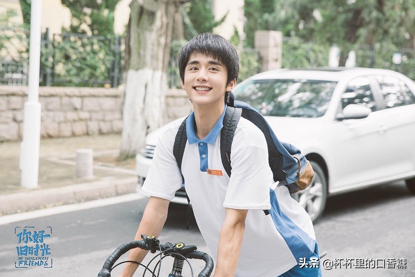 十大明星评价王一博,抖音公认十大帅哥王一博