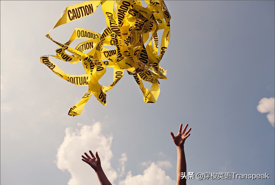 throwcautiontothewind把警告扔到风中？那真就是豁出去了