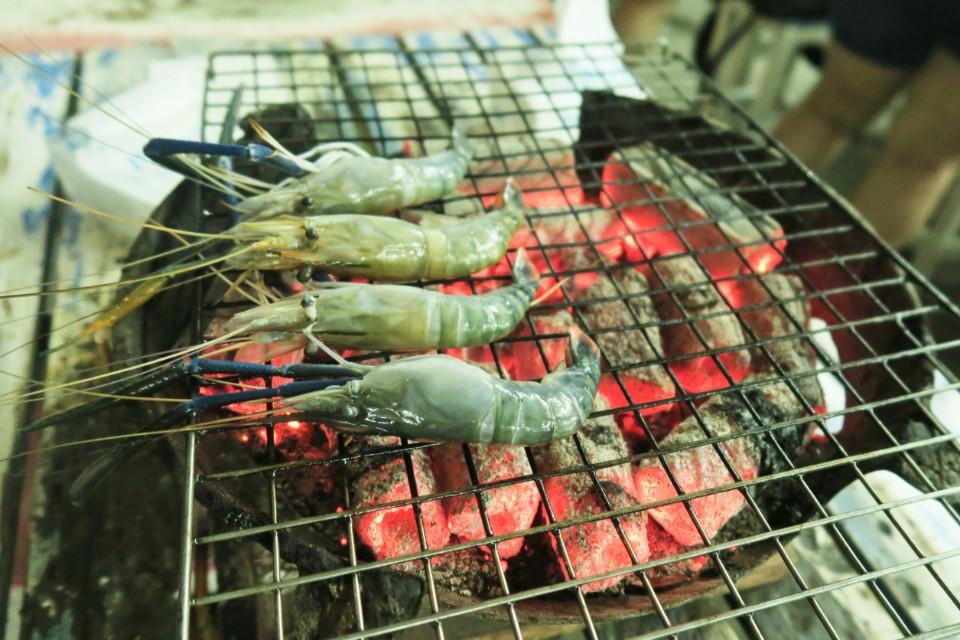 泰国曼谷夜生活攻略,泰国曼谷王权免税店购物攻略