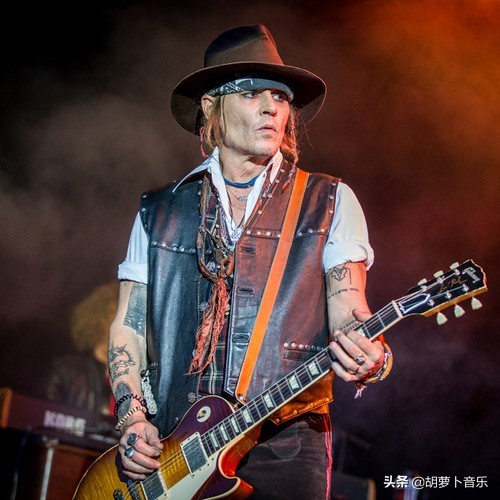 今日欧美圈:侃爷新专“果然”推迟,Grimes助阵Chromatica混音版