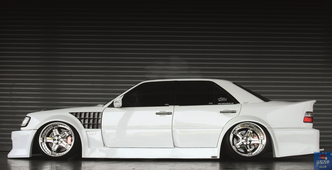 改装奔驰e260轿跑,奔驰e280改排气