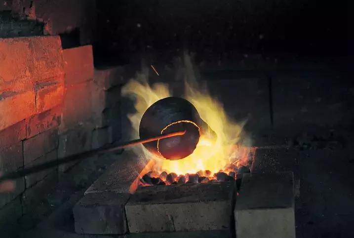 匠心制作铜器之美,玉川堂铜器制作