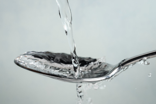 油炸花生米搞糊了,油炸花生米怎么避免挂糊太厚