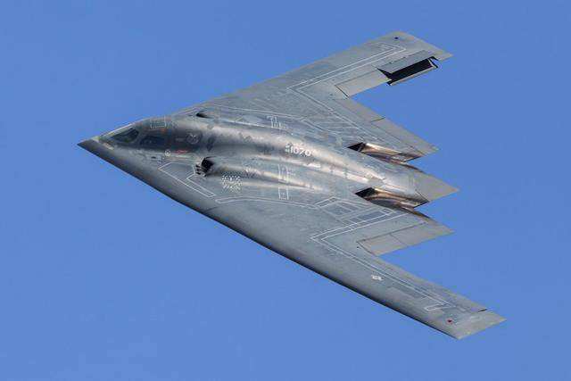 ho229轰炸机对比b2轰炸机,德吹的常用言论