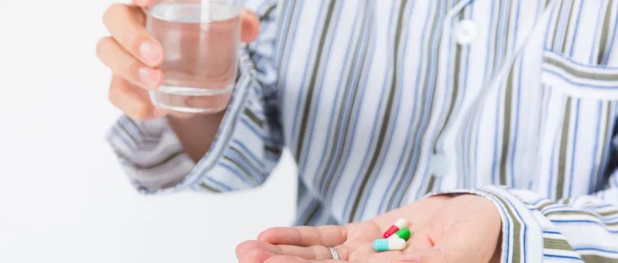 肝病患者如何选用退烧药物,肝病患者如何补硒