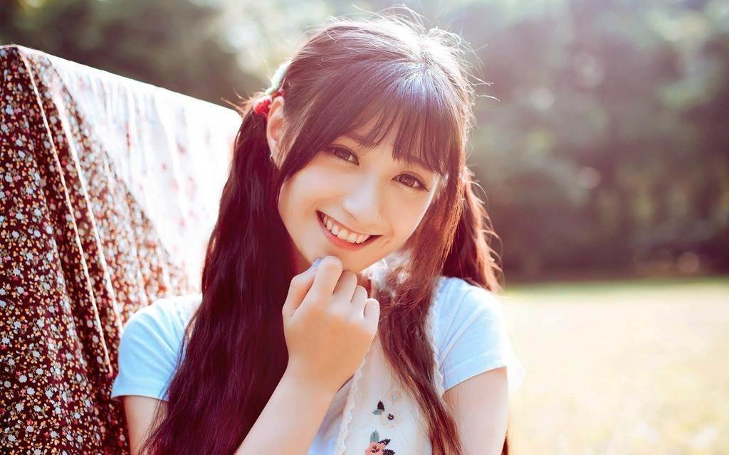 换季皮肤干燥起皮护肤刺痛,天天护肤为什么换季皮肤还是起皮