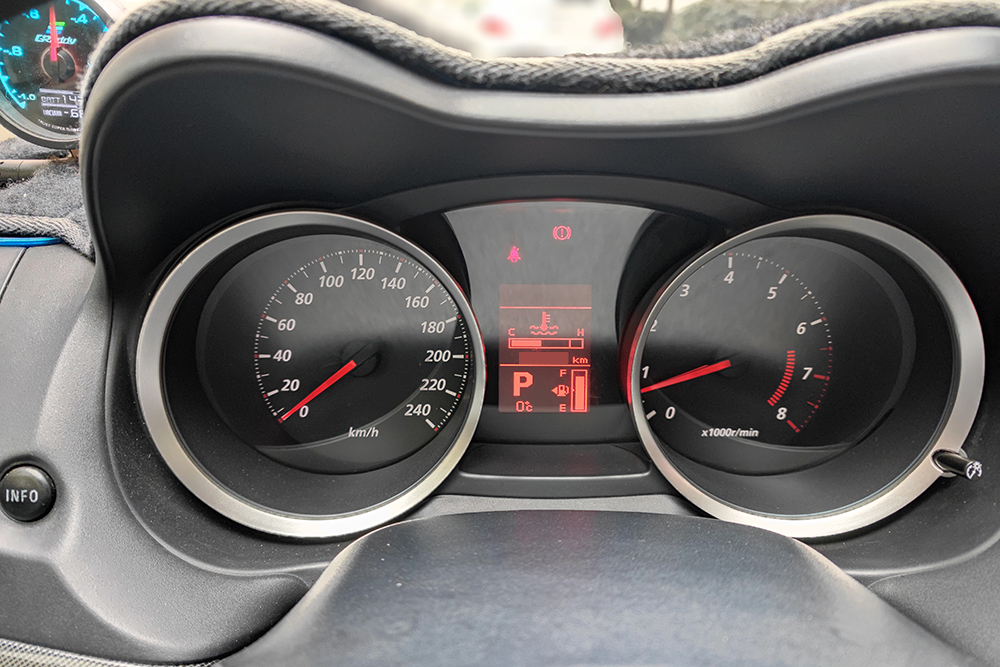 5万二手三菱evo,三菱翼神改evo上路体验