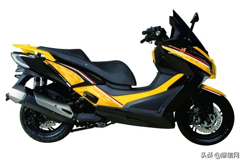 最新光阳摩托s250价格,聊聊光影四缸