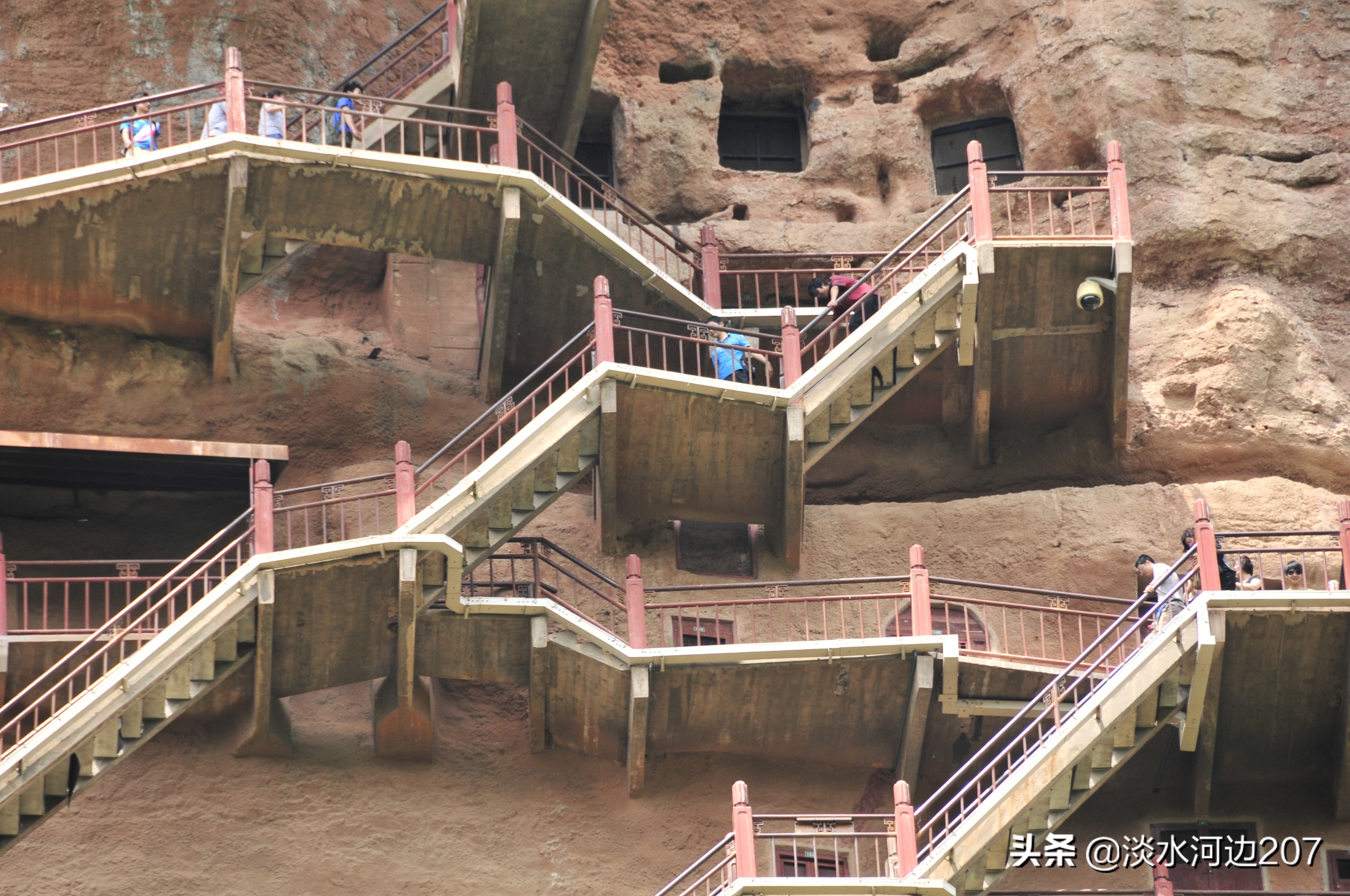 中国四大石窟之麦积山石窟,中国四大石窟之一