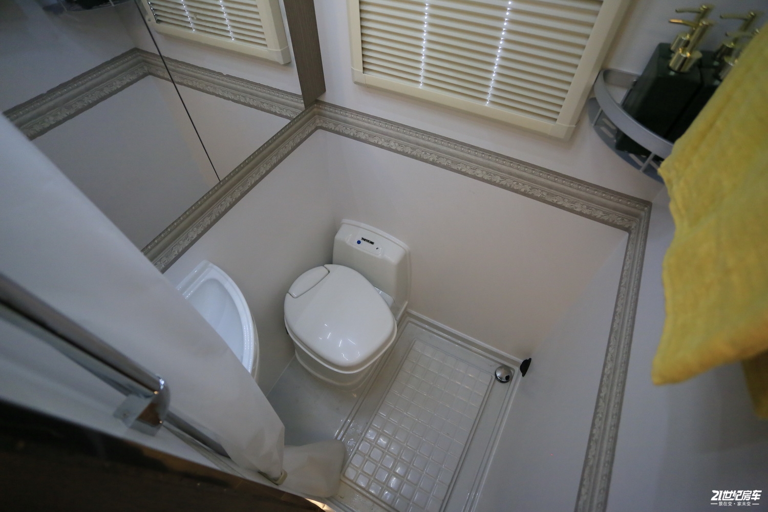 满足6人出行的房车,能旅行能通勤的b型房车报价