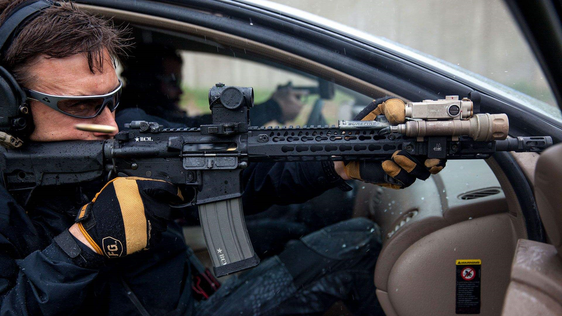 俄军现役大炮口径,俄军使用巴雷特狙击步枪