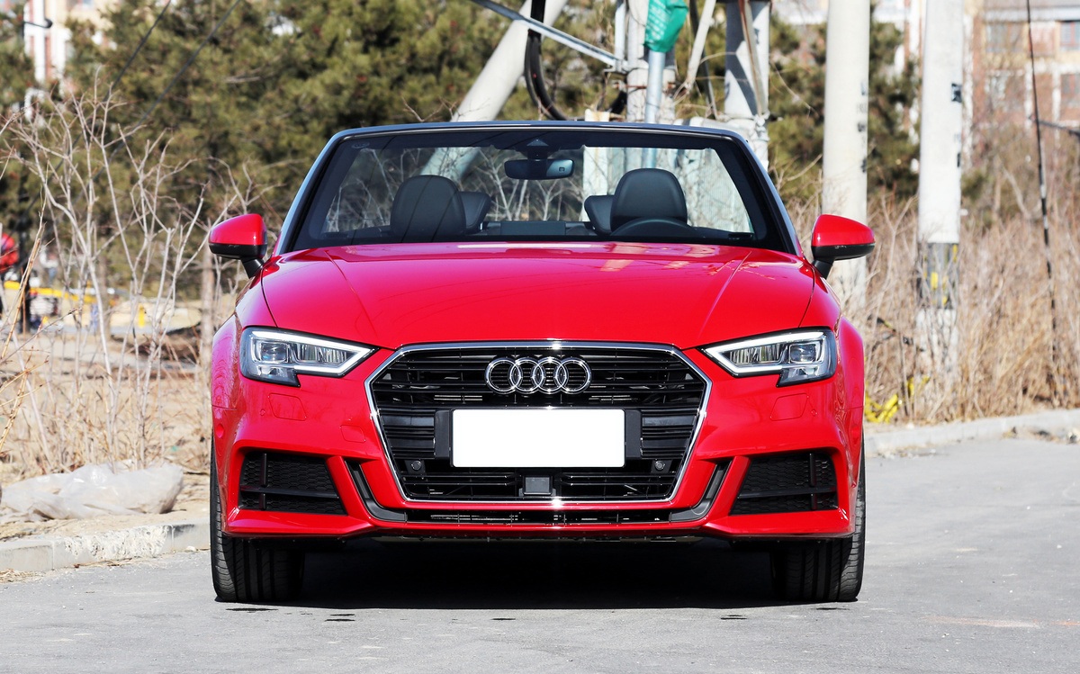 奥迪四座敞篷最新款,软顶敞篷车奥迪新款