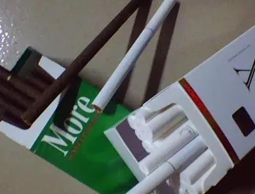 国航国内飞机携带行李规定,飞机允许携带行李箱最大尺寸