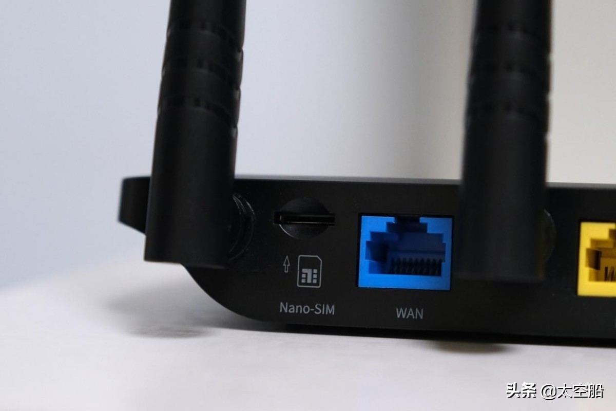 蒲公英x4c路由器可以插5g卡吗,蒲公英x4c路由器插卡即享高速网络