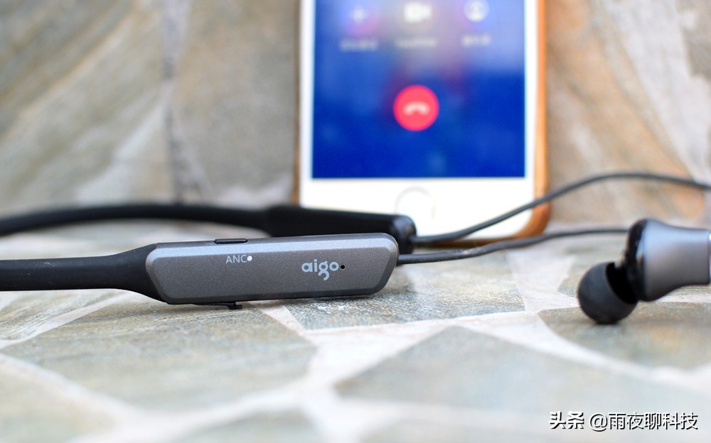 爱国者wy100降噪耳机评测,爱国者w08降噪耳机