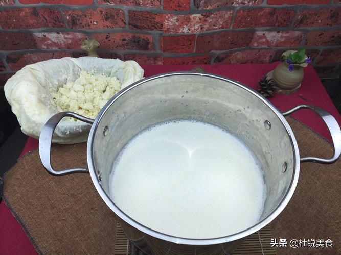 怎么样做豆花才更嫩,做豆花如何能比较嫩滑