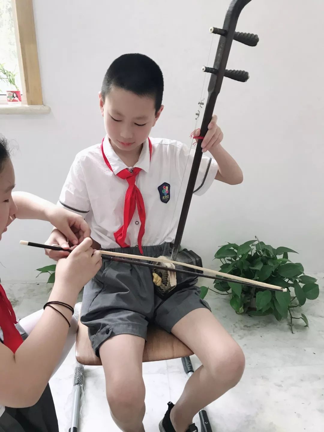 让艺术走进生活视频,让艺术走进校园