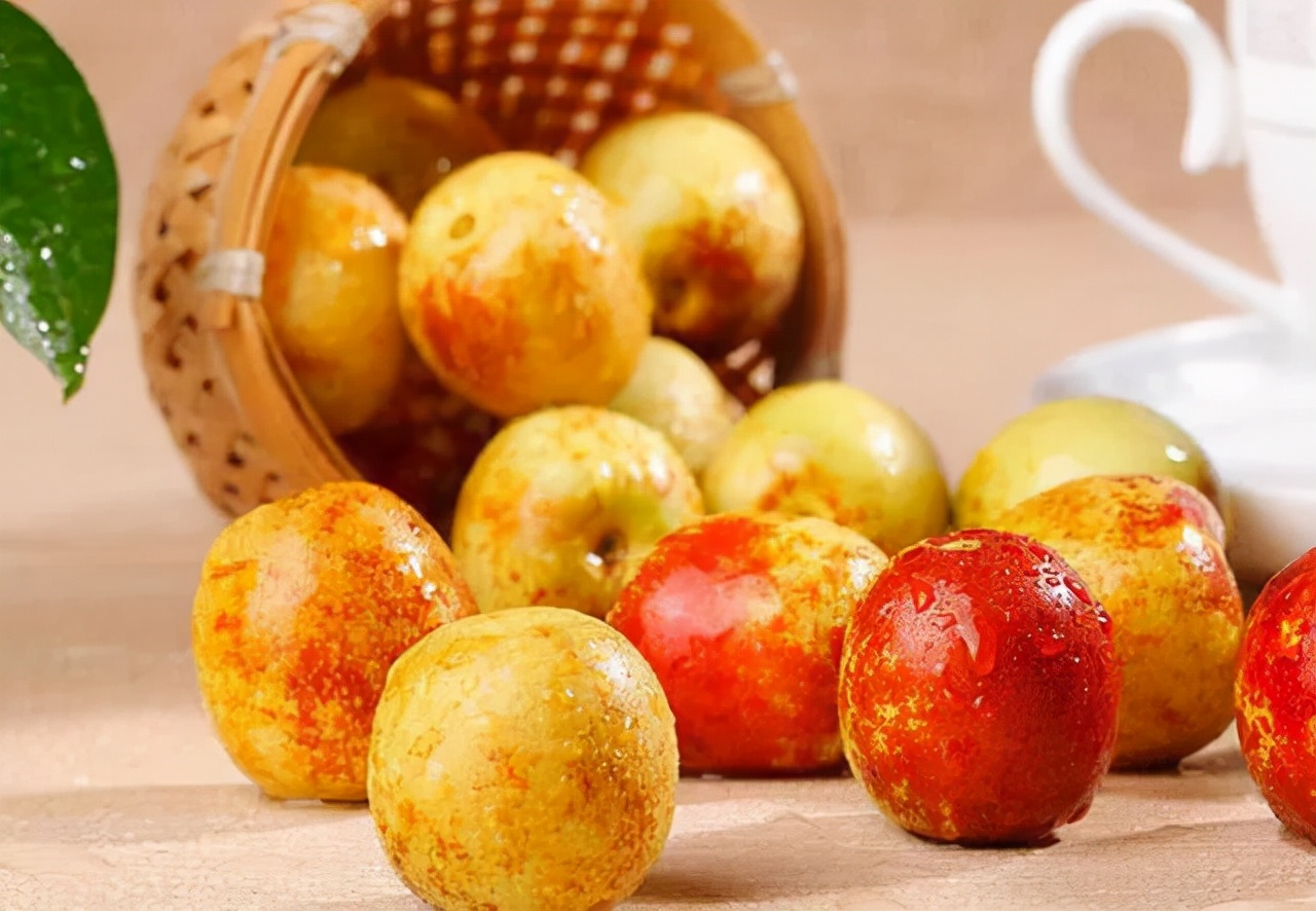 秋天瓜果香,这7种水果多给孩子吃,应季水分大还润燥,减少生病