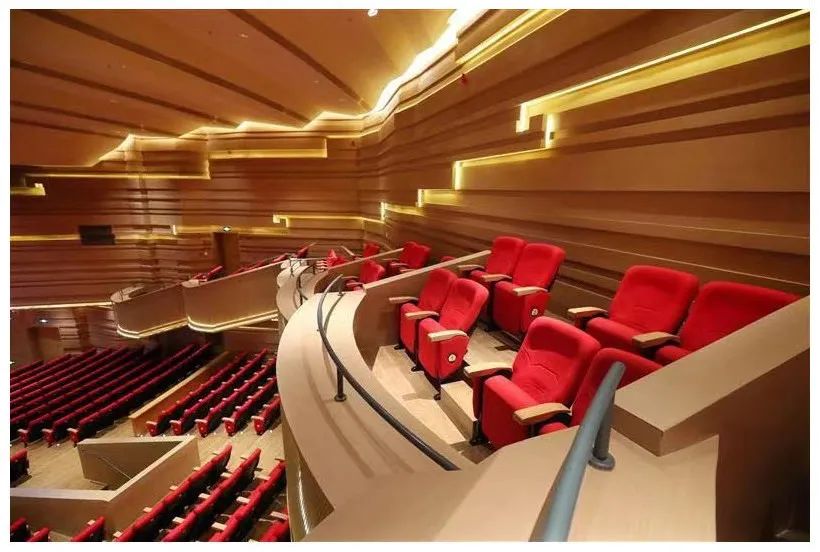 上海十大娱乐场所排名,上海最著名的演出剧院