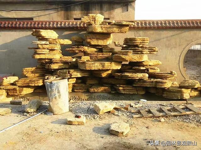 庭院鱼池假山怎么做好看,200平方新中式庭院鱼池假山设计