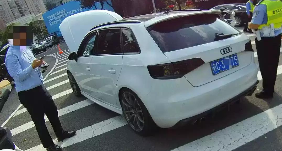 奥迪a3改rs3要报备吗,奥迪a3升级s3外观合法吗