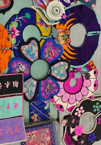 少数民族服装与服饰传承,儿童传统服饰