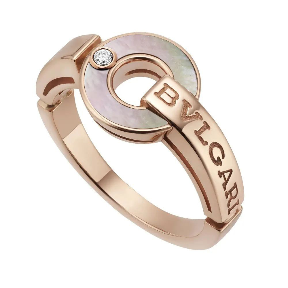 宝格丽古钱币项链二手,宝格丽18k金小蛮腰黑陶瓷项链专柜