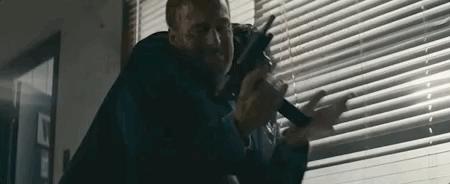 风骚律师秒变JohnWick，这部限制级动作片，不止连环暴头那么简单