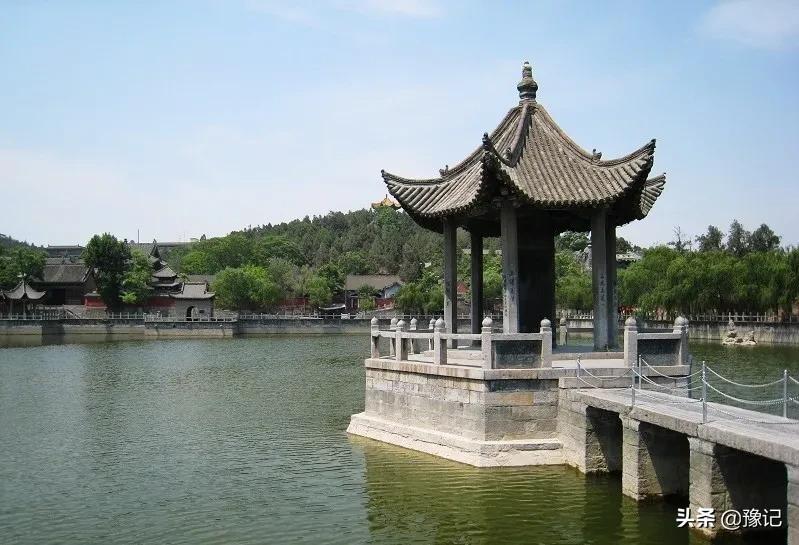 趵突泉断流和复涌的原因,趵突泉早就枯竭了吗