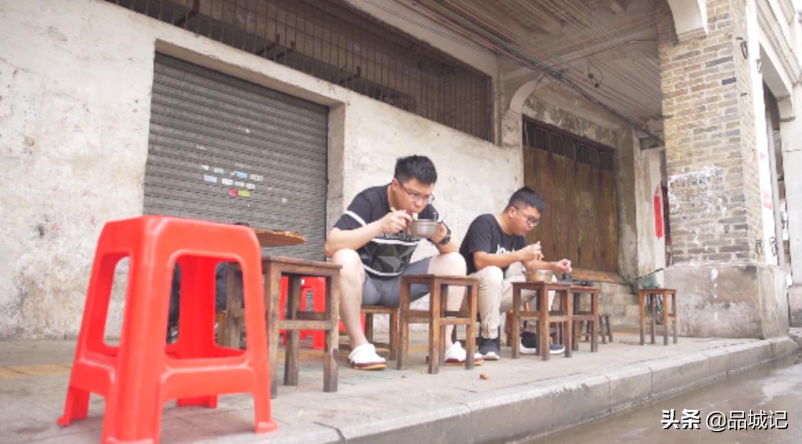 梧州必吃小吃,广西梧州小吃美食一条街