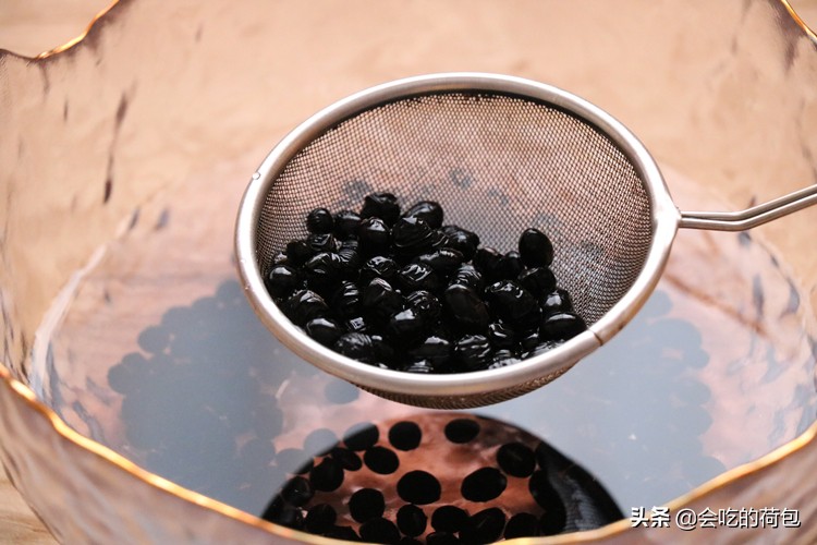 没事多吃黑豆教你一个营养做法,夏天买的黑豆怎么做好吃