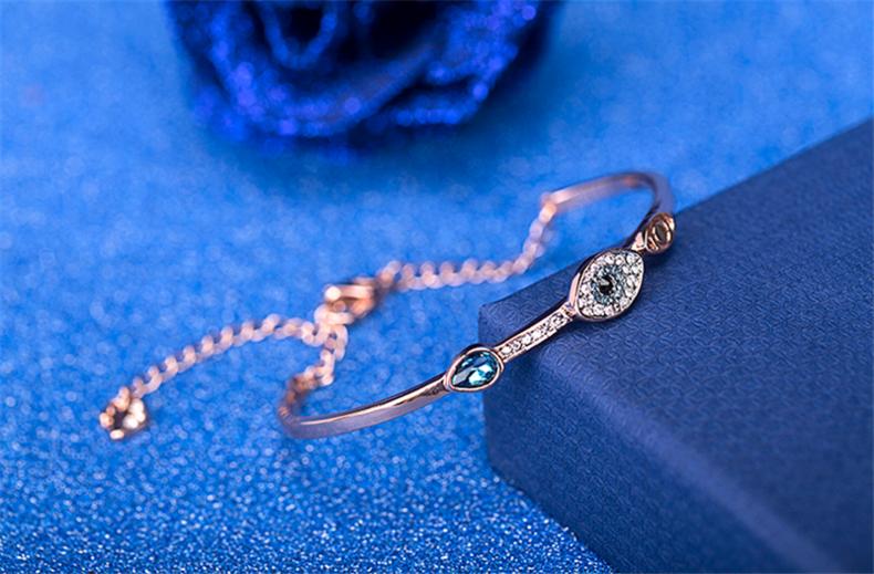 不同手型搭配手链,手链怎么选择显气质