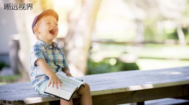 如何教孩子看书护眼,喜欢看书的孩子怎么保护视力