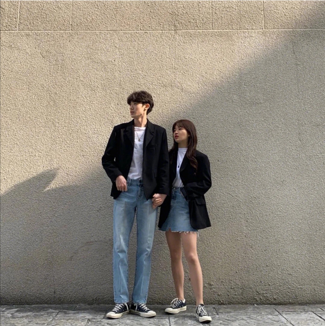 情侣装秀恩爱教程,情侣应该怎么秀恩爱